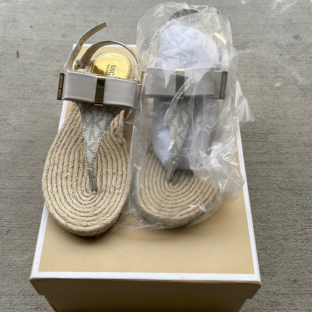 Michael Kors Meg Thong
